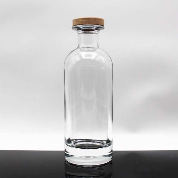 Why Smart Brands Choose Premium Glass Bottles for Sustainable and Custom Packaging