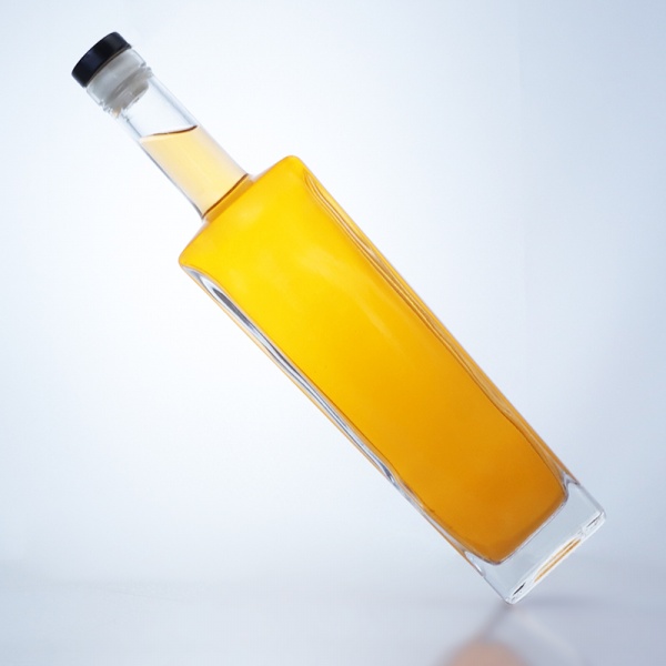 Glass Bottle Sampling: What to Check Before Mass Production