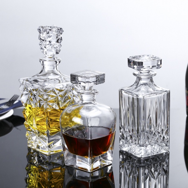 Why Premium Glass Bottles and Eco-Friendly Glass Packaging Are Shaping the Future of Beverage Branding