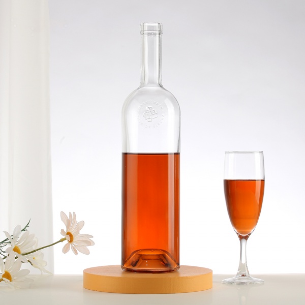 Why LYL GLASS Is the Ideal Partner for Premium Custom Glass Bottles